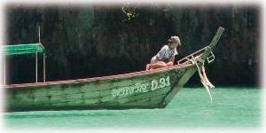 Long Tail boat from Thailand Phi Phi island Copyright by Bo Lorentzen